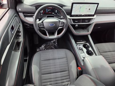 Used 2025 Ford Explorer ST-Line RWD image 7