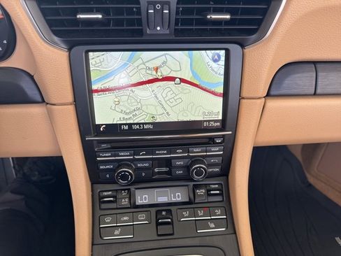 Used 2016 Porsche 911 Carrera GTS image 22