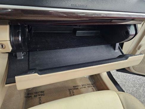 Used 2013 Toyota Camry XLE FWD image 22