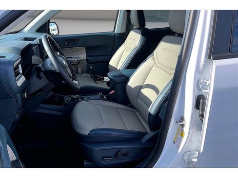 New 2026 Ford Maverick Lariat w/ 4K Tow Package AWD/4WD image 40