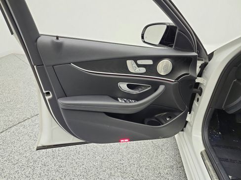 Certified 2023 Mercedes-Benz E 450 4MATIC Sedan image 15