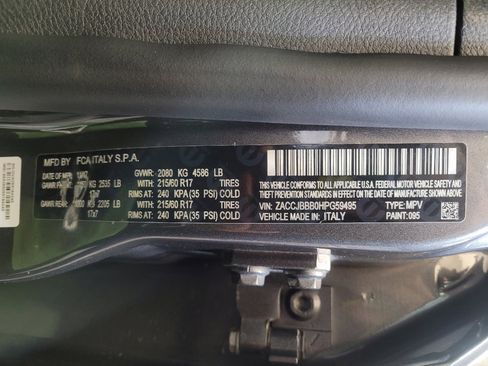 Used 2017 Jeep Renegade Latitude image 33