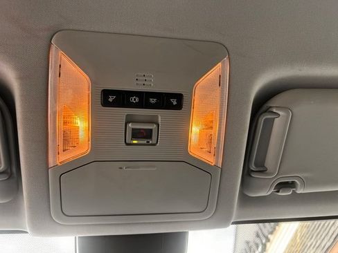 Used 2020 Toyota RAV4 XLE w/ All Weather Liner Package AWD/4WD image 27