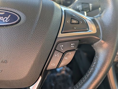 Used 2018 Ford Fusion Titanium image 17