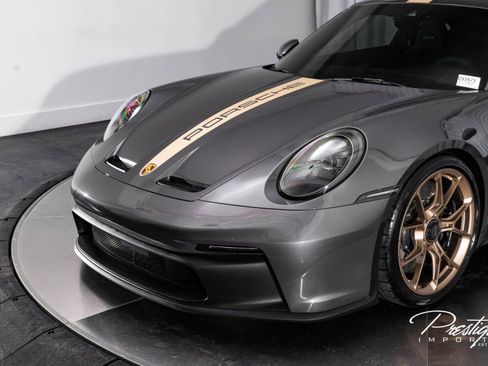 Used 2022 Porsche 911 GT3 image 10