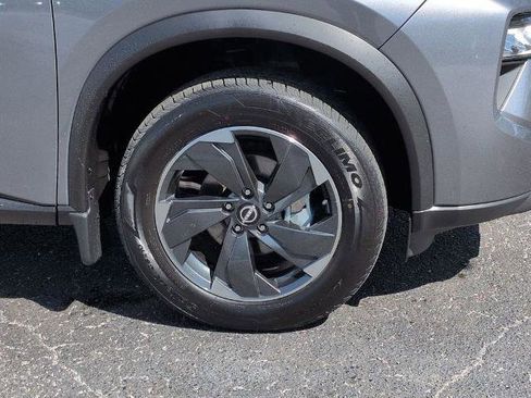 Certified 2024 Nissan Rogue SV w/ SV Premium Package AWD/4WD image 11