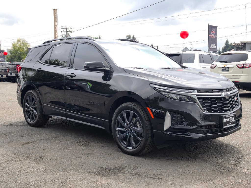 Used 2022 Chevrolet Equinox RS w/ RS Leather Package AWD/4WD image 7