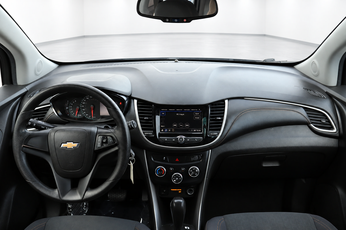 Used 2019 Chevrolet Trax LS FWD image 19
