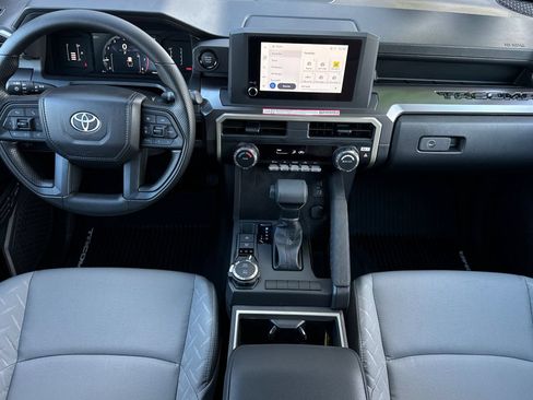 New 2026 Toyota Tacoma SR5 AWD/4WD image 31