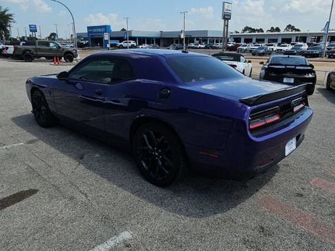Used 2023 Dodge Challenger R/T w/ Blacktop Package RWD image 5