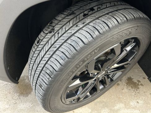 Used 2020 GMC Terrain SLT w/ Preferred Package image 11