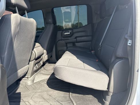 Used 2021 Chevrolet Silverado 1500 Custom w/ Rally Edition RWD image 23