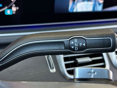 New 2026 Mercedes-Benz GLS 450 4MATIC image 22