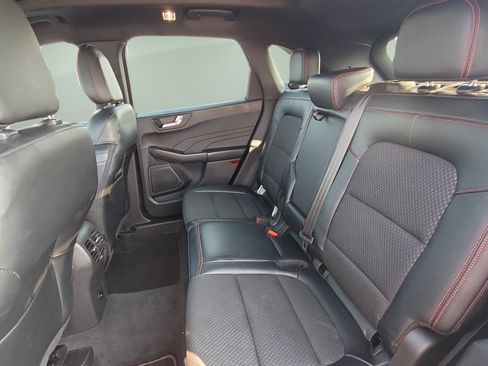 Certified 2023 Ford Escape ST-Line w/ Tech Pack #1 AWD/4WD image 17