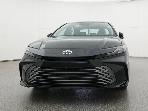 New 2026 Toyota Camry XLE AWD/4WD image 8