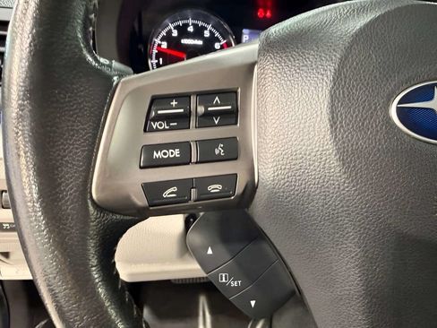 Used 2014 Subaru Forester 2.5i Touring AWD/4WD image 23