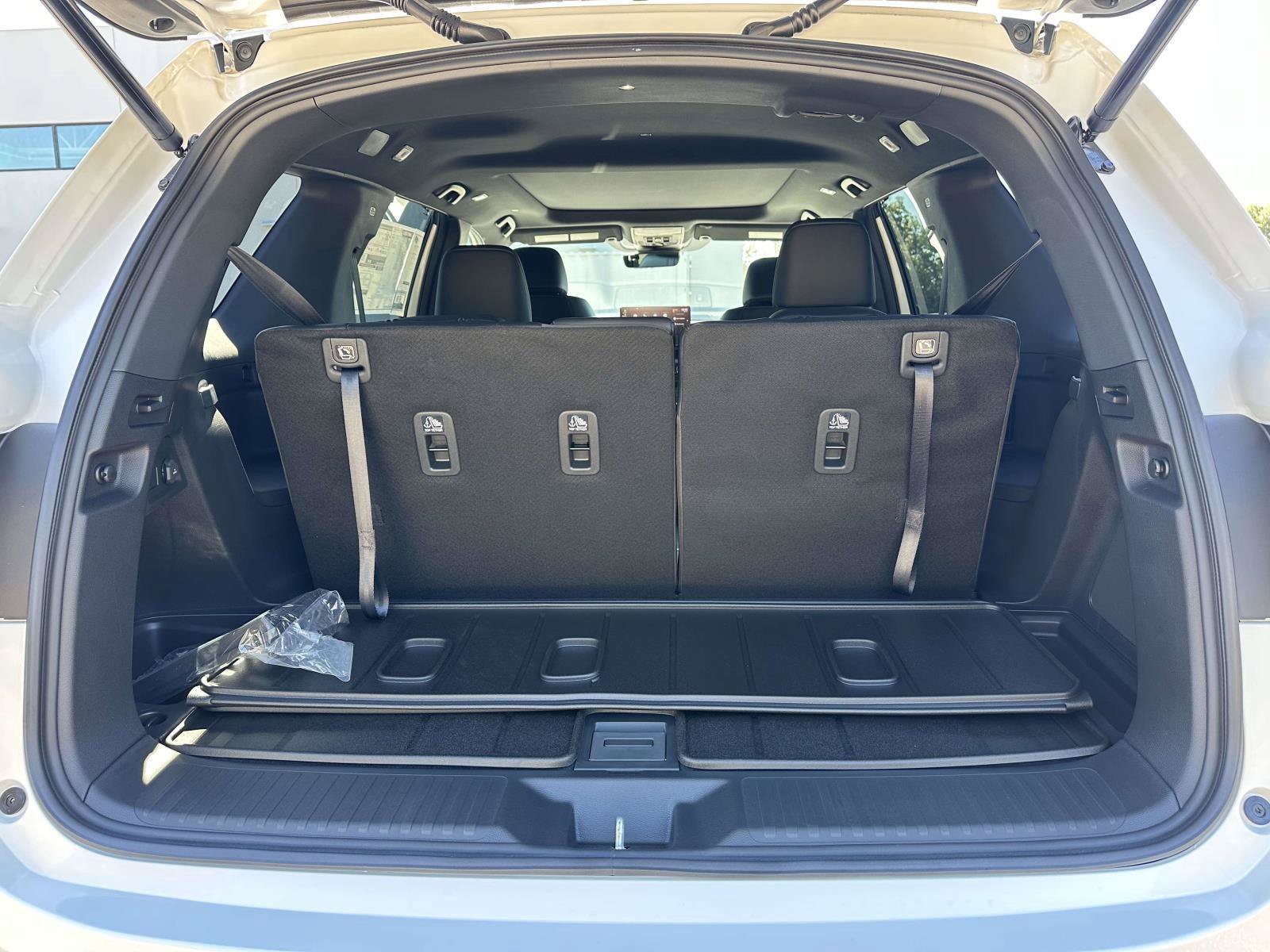 New 2026 Honda Pilot TrailSport image 8