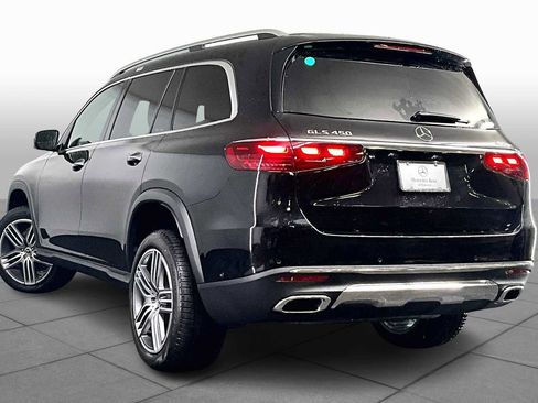 New 2025 Mercedes-Benz GLS 450 4MATIC image 4