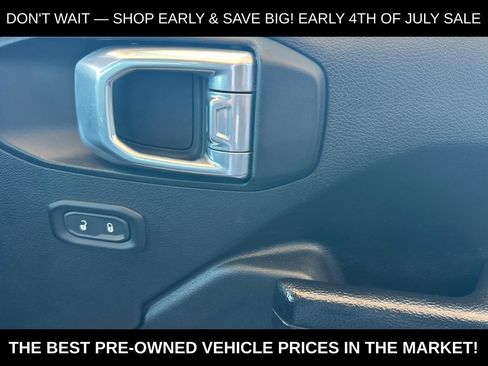 Used 2024 Jeep Wrangler Unlimited Sport AWD/4WD image 22