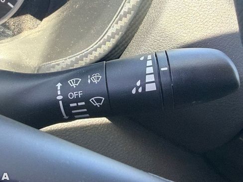 Used 2024 Nissan Sentra S FWD image 28