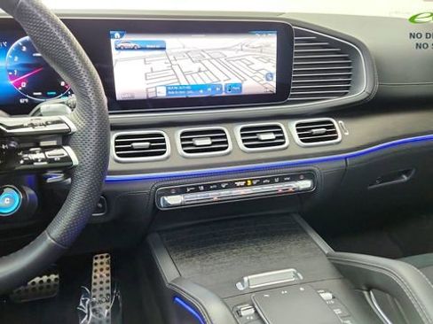 Used 2024 Mercedes-Benz GLE 53 AMG 4MATIC Coupe image 46