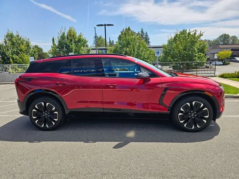 Used 2024 Chevrolet Blazer EV RS AWD/4WD image 6