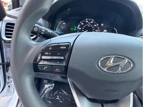 Used 2019 Hyundai Ioniq Blue image 10