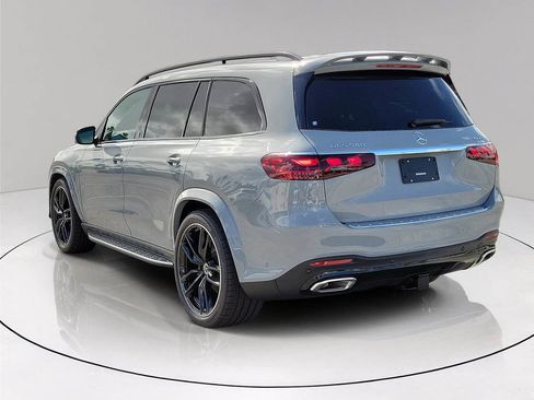 New 2026 Mercedes-Benz GLS 580 4MATIC image 4