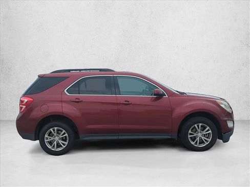 Used 2017 Chevrolet Equinox LT w/ Convenience Package FWD image 4
