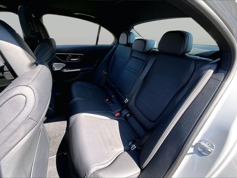 Used 2025 Mercedes-Benz C 300 4MATIC Sedan image 20