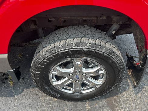 Used 2021 Ford F150 Lariat w/ Equipment Group 502A High AWD/4WD image 10