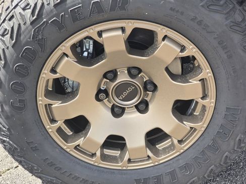 New 2026 Toyota Tacoma 4x4 Double Cab Hybrid image 11