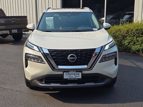 Used 2023 Nissan Rogue SL w/ SL Premium Package AWD/4WD image 2