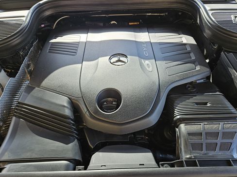 Certified 2025 Mercedes-Benz GLE 450 4MATIC image 31