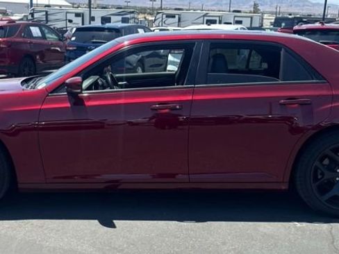 Used 2022 Chrysler 300 S w/ Comfort Group RWD image 4