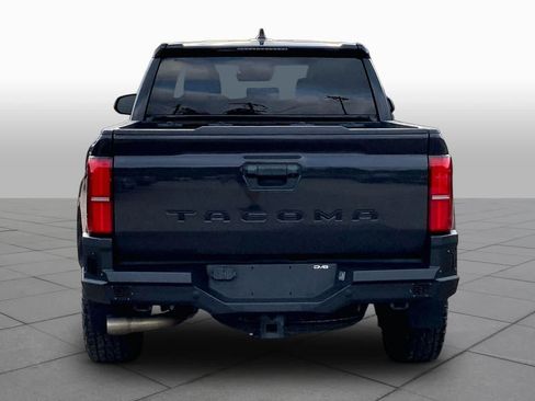 Used 2024 Toyota Tacoma TRD Sport RWD image 5