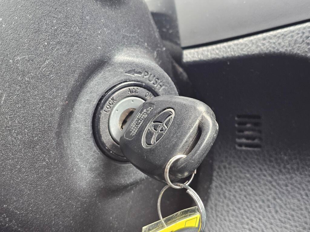 Used 2015 Toyota Corolla S FWD image 26