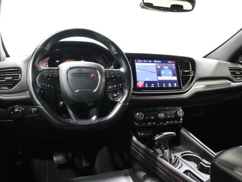 Used 2025 Dodge Durango GT AWD/4WD image 2