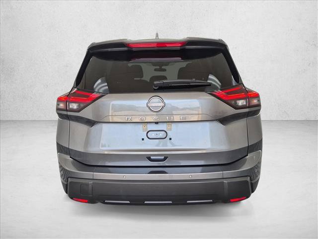 Used 2025 Nissan Rogue SV FWD image 7