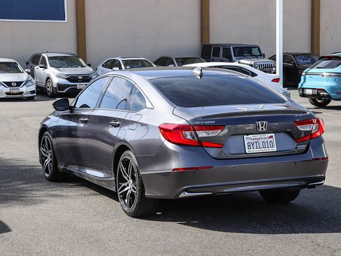 Used 2021 Honda Accord Touring image 10