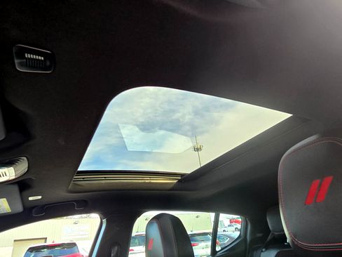 Used 2024 Dodge Hornet R/T Plus image 13