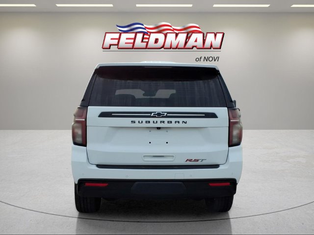 Used 2023 Chevrolet Suburban RST AWD/4WD image 4