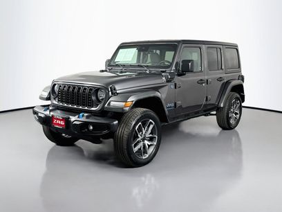 Used 2024 Jeep Wrangler Unlimited w/ Convenience Group