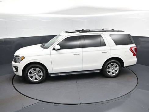 Used 2020 Ford Expedition XLT w/ Equipment Group 202A RWD image 31