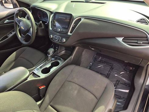 Used 2022 Chevrolet Malibu LS FWD image 20