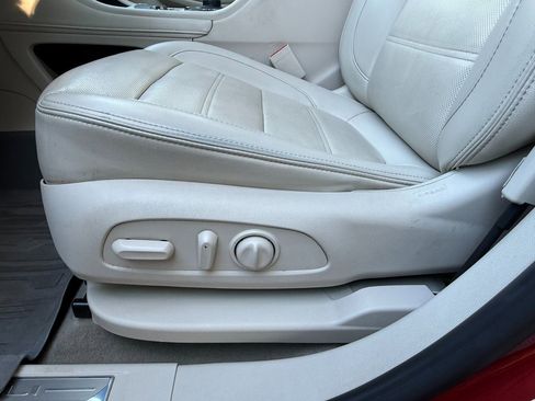 Used 2022 GMC Acadia Denali w/ Trailering Package image 25