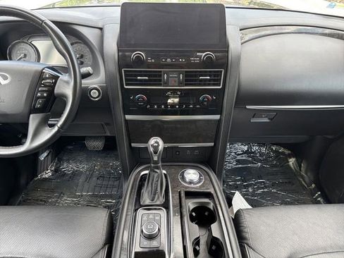 Used 2024 INFINITI QX80 Luxe AWD/4WD image 17