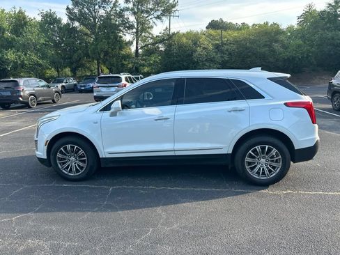 Used 2017 Cadillac XT5 Luxury w/ Driver Awareness Package FWD image 7