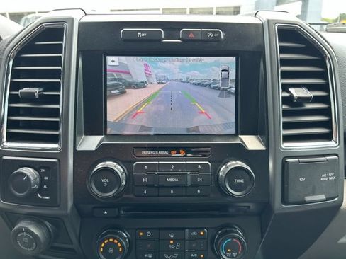 Used 2016 Ford F150 XLT w/ Equipment Group 302A Luxury AWD/4WD image 46