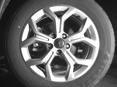 Used 2025 Jeep Compass Latitude AWD/4WD image 14